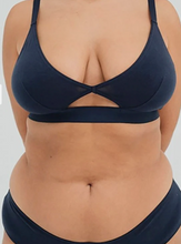 Load image into Gallery viewer, Nude Label Cut-Out Bra