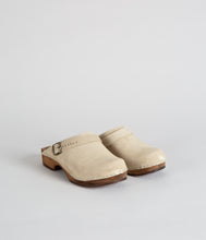 Load image into Gallery viewer, Sand Suede Clogs