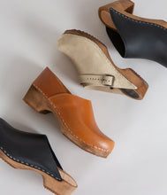 Load image into Gallery viewer, Low Cumin Clog